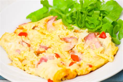 ham-onion-and-pepper-omelette-with-new-potatoes image