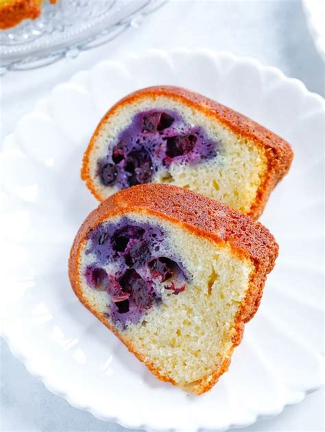 super-moist-blueberry-bundt-cake-cookin image