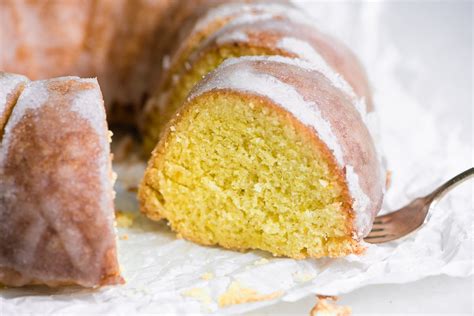 mary-berrys-lemon-drizzle-cake-the-view-from-great image