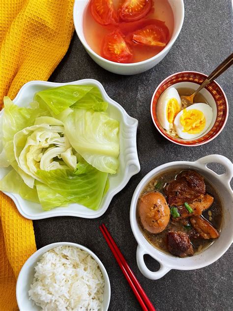 bap-cai-luoc-vietnamese-boiled-green-cabbage-with image