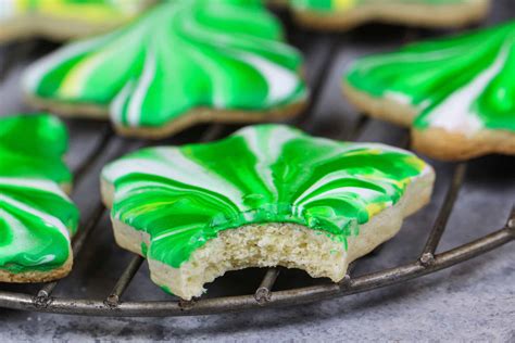 marbled-sugar-cookies-easy-recipe-step-by-step image