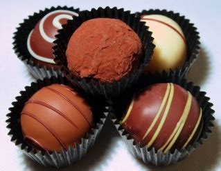 creamy-chocolate-truffles-chocolate-truffle image