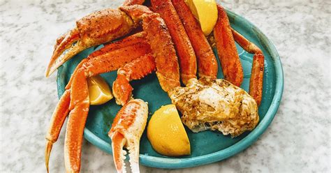 perfect-boiled-crab-legs-recipe-myrecipes image
