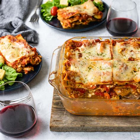 the-ultimate-veggie-lasagna-moms-dinner image
