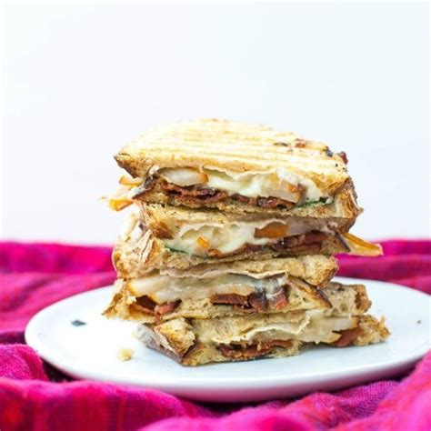 13-hot-hearty-sandwich-recipes-to-indulge-in-this-winter image