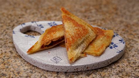 miso-peanut-butter-and-jelly-sandwich-pockets image
