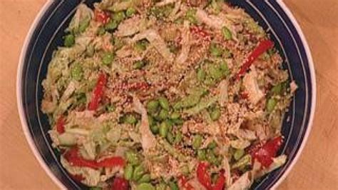 szechuan-chicken-salad-recipe-rachael-ray-show image