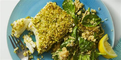 how-to-make-healthy-pistachio-crusted-fish image