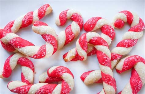 60-christmas-themed-food-ideas-for-office-potluck image