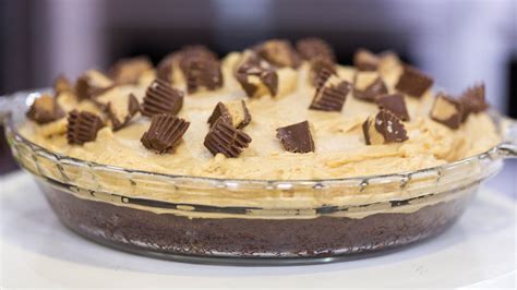 brownie-bottom-peanut-butter-pie image