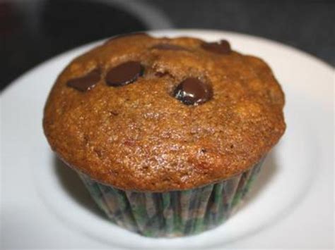 spotlight-recipe-banana-chocolate-chip-muffins image