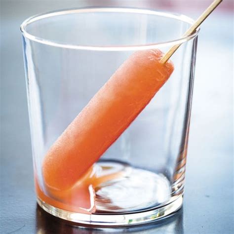5-awesome-new-negroni-recipes-esquire image