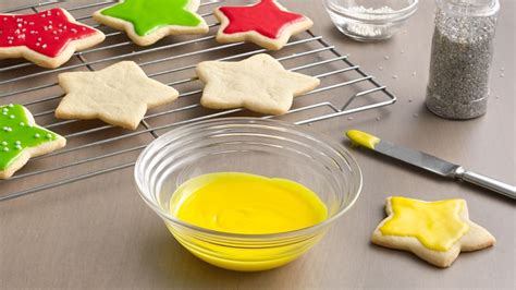 easy-cookie-icing-recipe-tablespooncom image