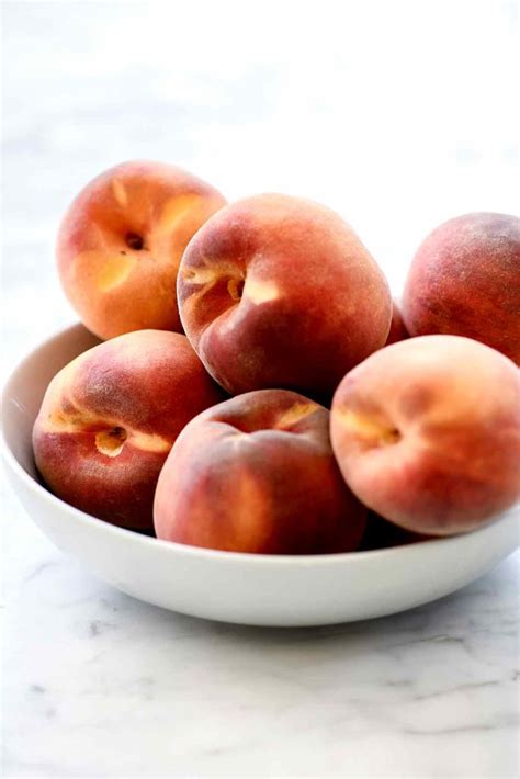 how-to-make-the-best-peach-cobbler-foodiecrushcom image