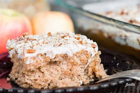 applesauce-cake-self-proclaimed-foodie image