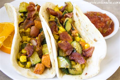 how-to-make-calabacitas-breakfast-tacos-new image