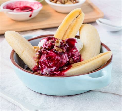 quick-and-easy-breakfast-banana-split-for-fussy-eaters image