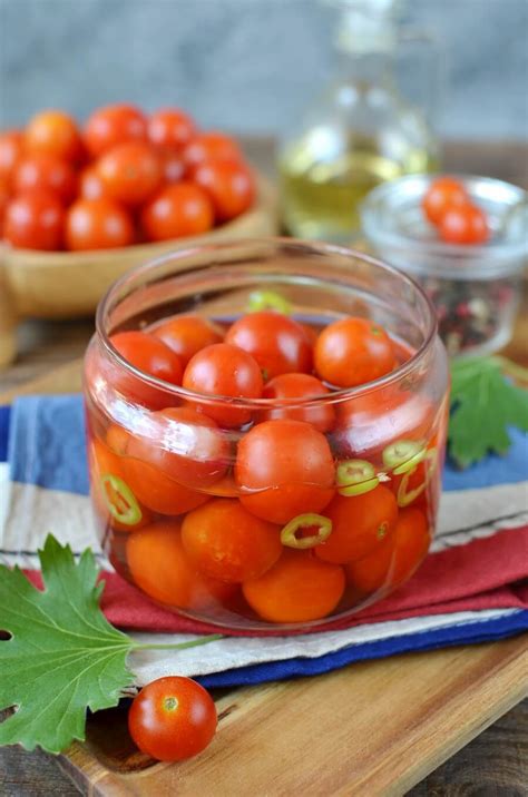 pickled-cherry-tomatoes-recipe-cookme image