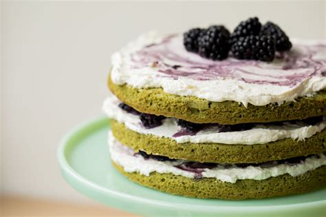 matcha-blackberry-cake-recipe-a-step-by-step-how-to image