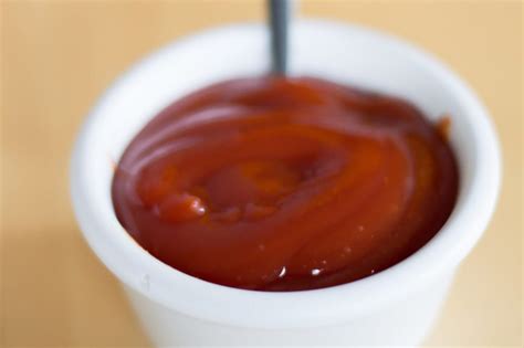 catsup-vs-ketchup-the-surprising-differences image