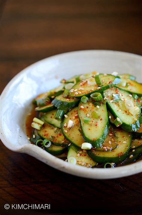 simple-korean-cucumber-salad-oi-muchim-오이무침 image