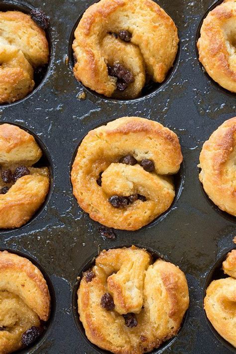 easy-cinnamon-buns-recipe-the-kitchen-magpie image