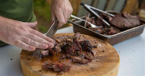 wild-hog-bbq-recipe-how-to-make-pulled-pork-with image