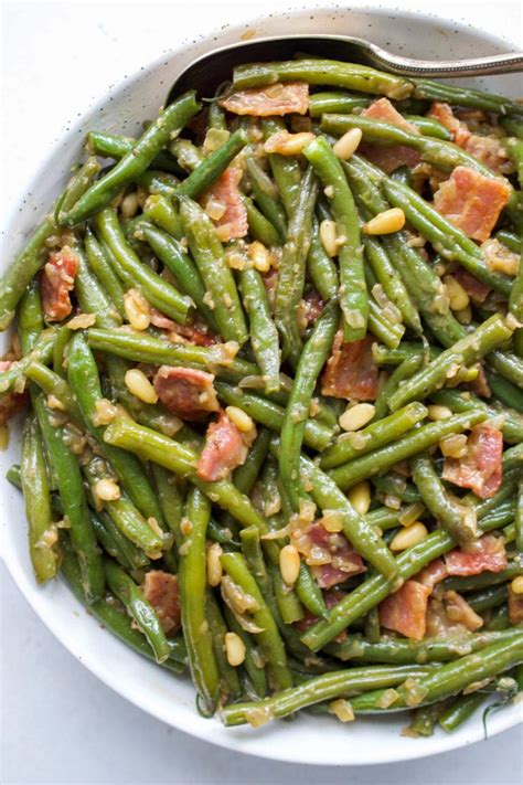 one-pan-green-beans-bacon-whole30-every-last image