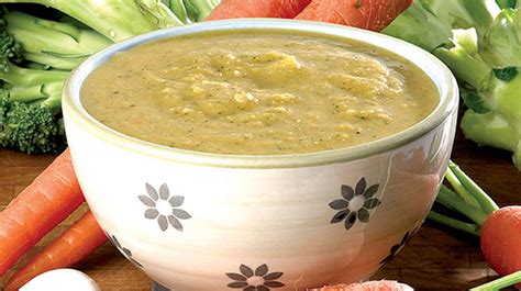 broccoli-and-carrot-soup-thrifty-foods image