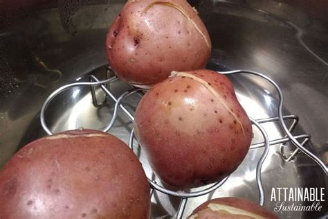 how-to-make-the-best-fried-red-potatoes-ever image
