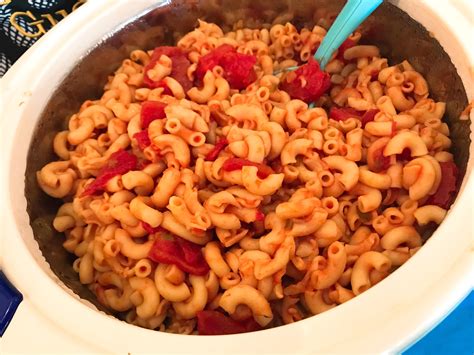 old-fashioned-macaroni-with-stewed-tomatoes image