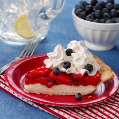 berry-patriotic-pie-ready-set-eat image