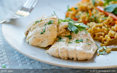 filets-of-sole-in-white-wine-sauce image
