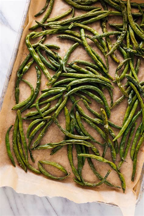perfect-roasted-green-beans-recipe-cookie-and-kate image