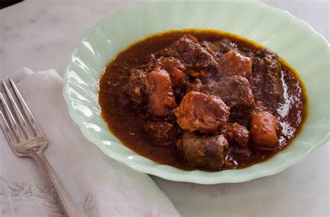beef-spezzatino-italian-beef-stew-in-jennies-kitchen image