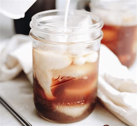 seven-low-calorie-iced-coffee-recipes-to-sip-this image