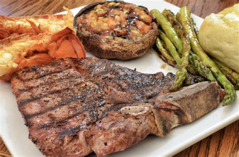 t-bone-vs-porterhouse-steak-whats-the-difference image