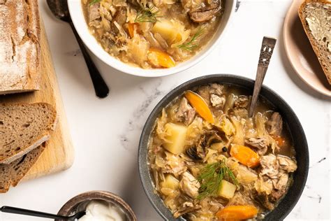 ukrainian-sauerkraut-soup-kapusnyak-recipe-the image