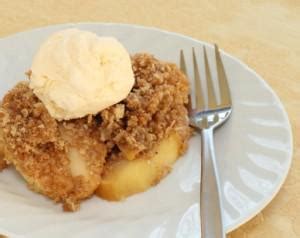 slow-cooker-apple-brown-betty-sheknows image