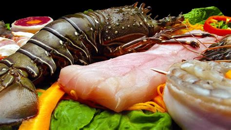 gordon-ramsays-authentic-lobster-bisque image