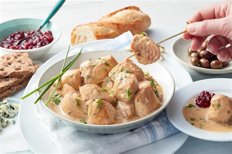 swedish-style-chicken-with-creamy-dill-gravy image