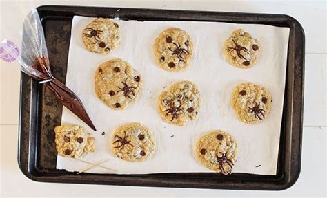 spider-chocolate-chip-cookies-i-am-baker image