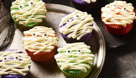 halloween-mummy-cupcakes-recipe-easy image