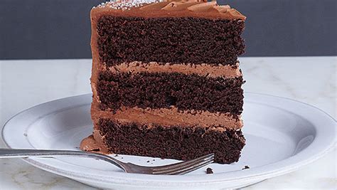 chocolate-three-layer-cake-with-milk-chocolate image