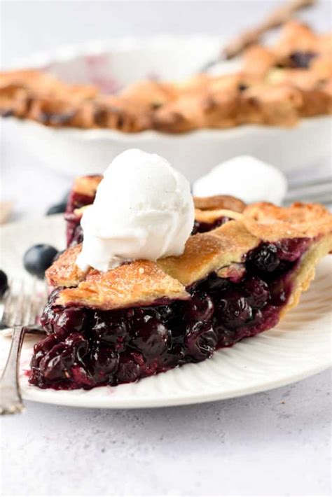 vegan-blueberry-pie-the-conscious-plant-kitchen image