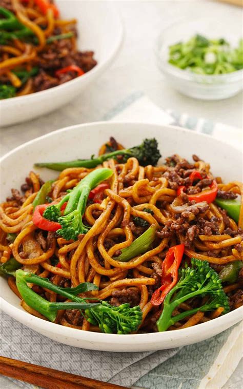 quick-beef-and-broccoli-noodles-khins-kitchen image