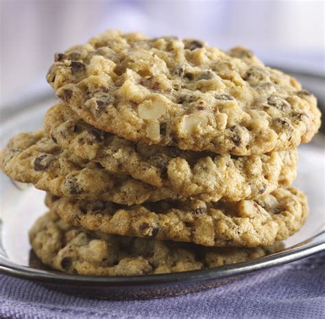 slice-n-bake-oatmealchocolate-chip-cookies image