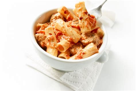 rigatoni-with-chorizo-tomato-sauce-canadian-goodness image
