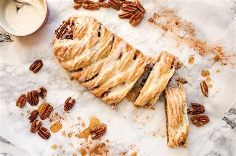 pecan-pastry-braid-and-vanilla-icing-easy-brunch image