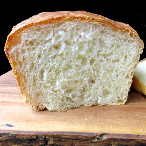 traditional-newfoundland-white-bread-with-emily-mardell image